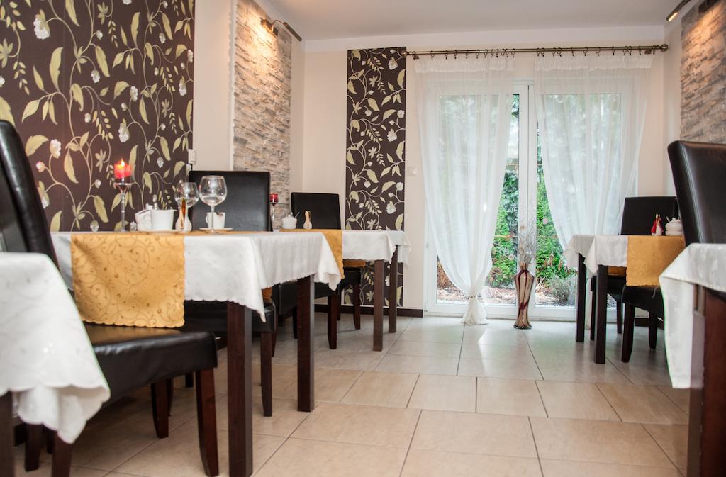 Villa Jasmin เจโลนากูรา ภายนอก รูปภาพ